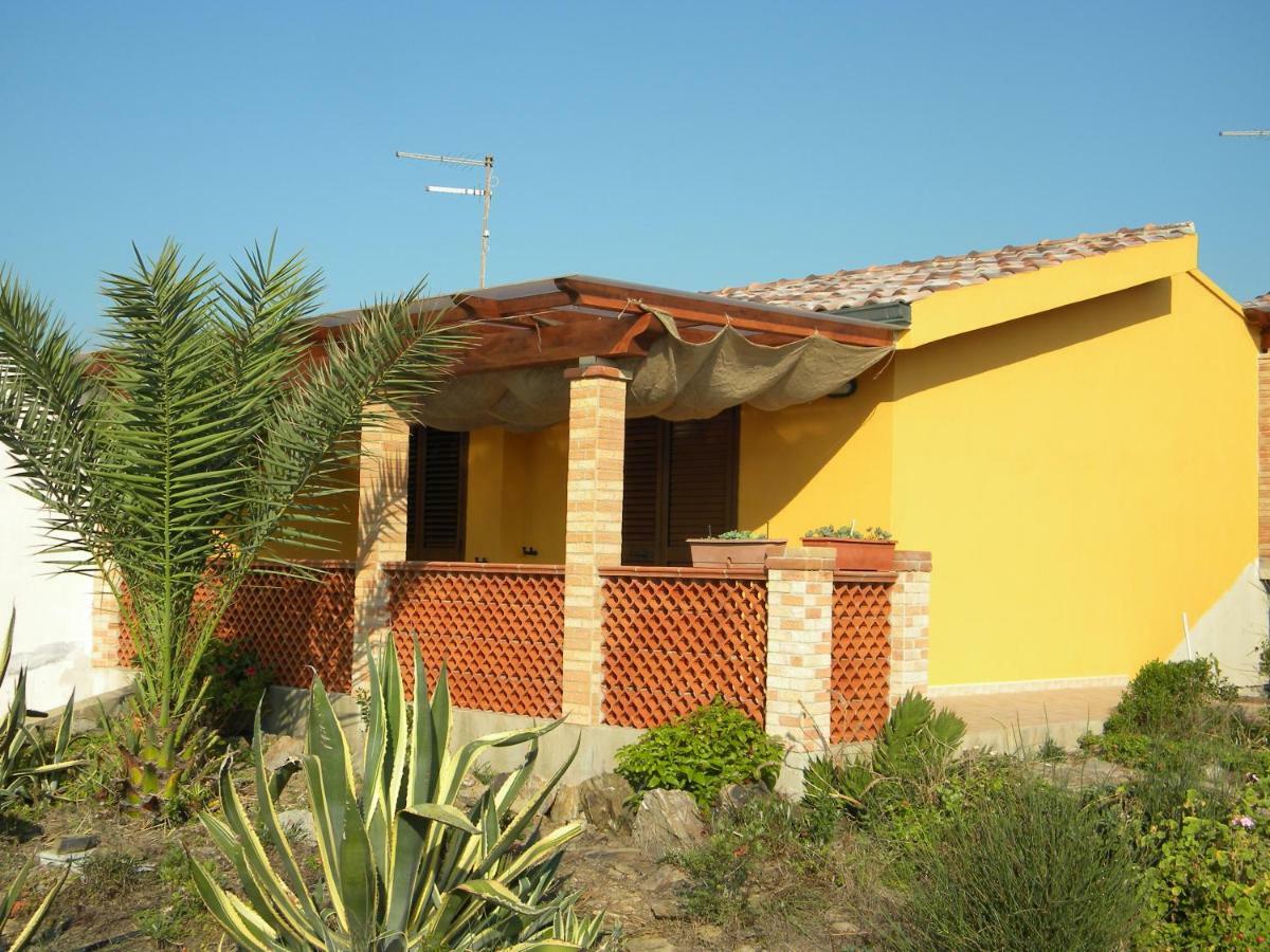 Villetta Albachiara Sant' Antonio di Santadi Buitenkant foto